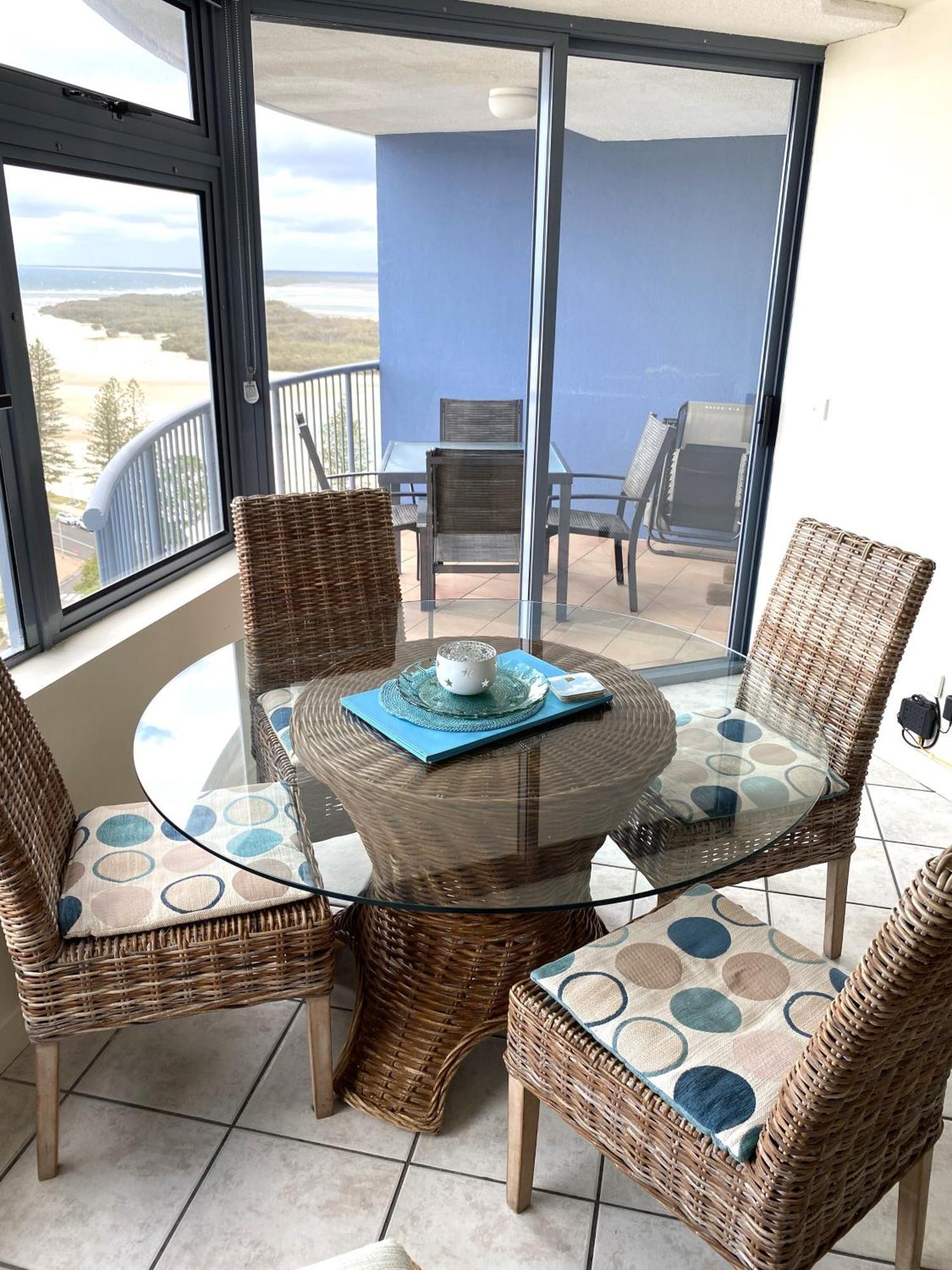 Centrepoint Apartments Caloundra Ngoại thất bức ảnh